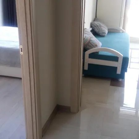 Квартира В 9 Жемчужине С Прямым Видом Моря И С Балконом Apartment Odesa